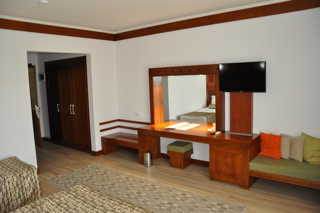 Umut Thermal Spa & Wellness Hotel Karakıran Exterior foto